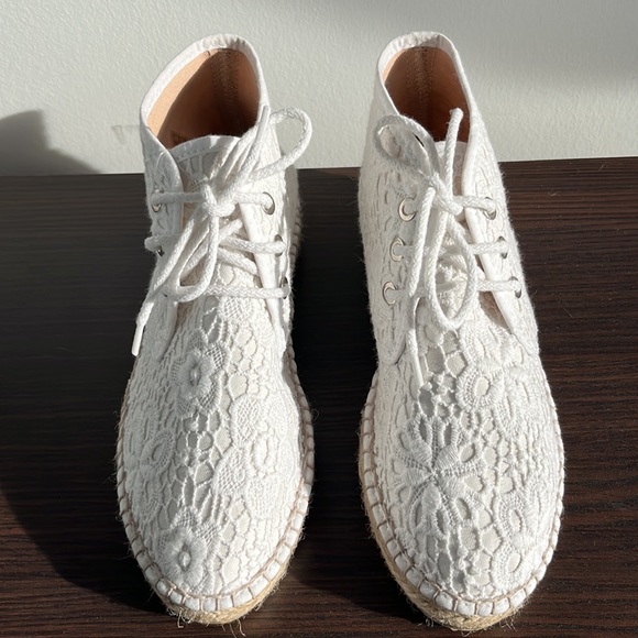 New Ladies lace up white lace Espadrilles Sneakers size 37 - Picture 2 of 6